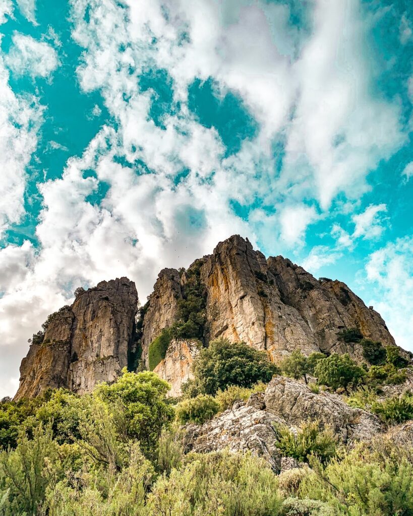 Sul sentiero sotto Monte Novo San Giovanni