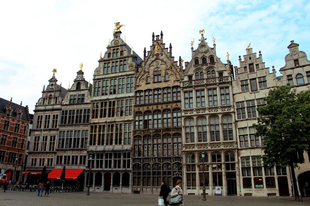 antwerp, belgium, clouds, architecture, heaven, grote market, weather mood, gray, antwerpen centraal, mood, grim, dark, building, nature, guild houses, guild houses antwerp, historical, sightseeing